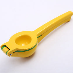 2 in 1 Double Layers Lemon Squeezer, Orange Juicer Squeezer, Easy to Operate Manual Juicer, Yellow